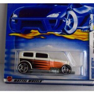 2002 Hot Wheels First Editions Midnight Otto Car #13 1/42 1:64 Orange Black New